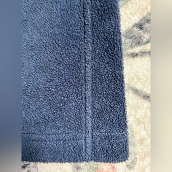 🌟Columbia Dark Blue Fleece Vest - Picture 6 of 6